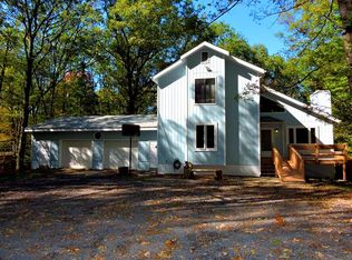 221 Center Rd, East Stroudsburg, PA 18301