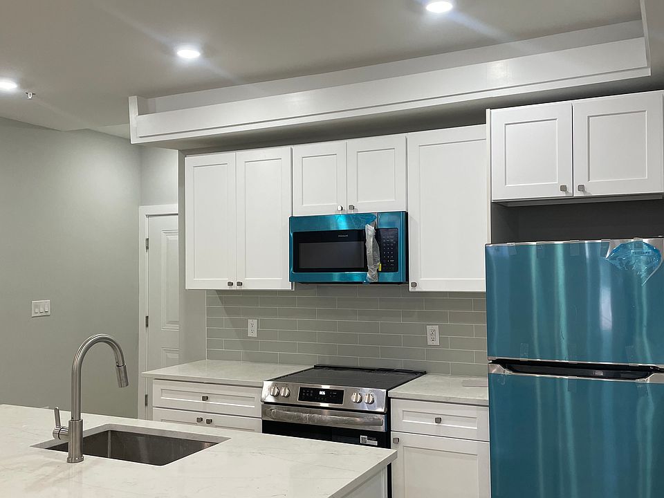 1st image of 1417 N Franklin St #2B