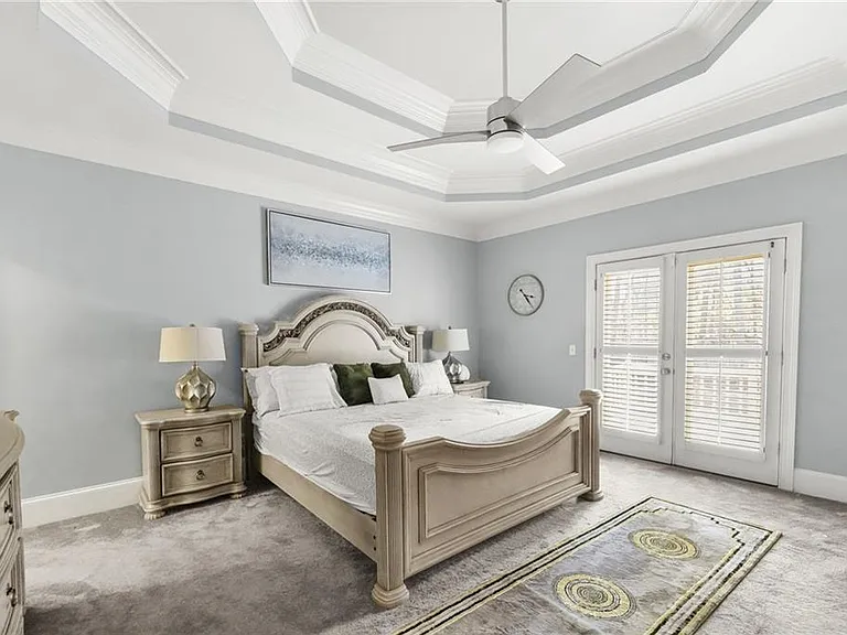 9800 Foxworth Dr — Photo 17
