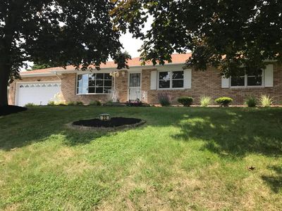22 Windsor Dr, Dallas, PA, 18612