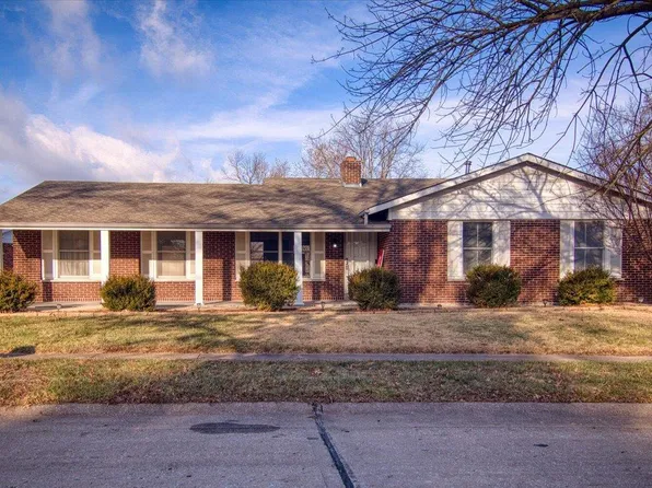 3643 Rosant Ct, Florissant, MO 63034