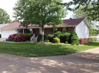 919 Montclair Dr, Poplar Bluff, MO 63901