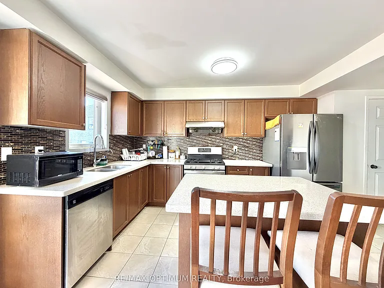 7 Barnham St — Photo 9