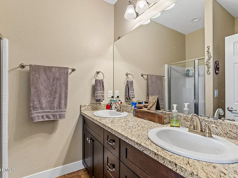 2545 W Cripple Creek Dr — Photo 10