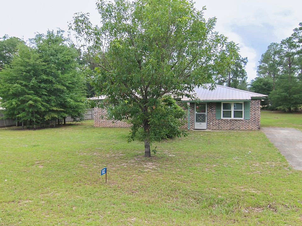 1st image of 102 Plantation Dr