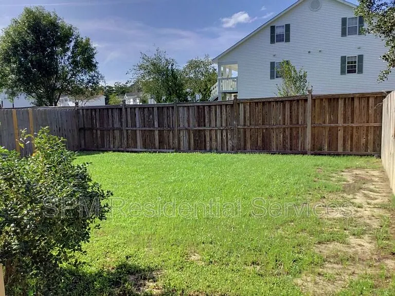 733 Grathwol Dr — Photo 16