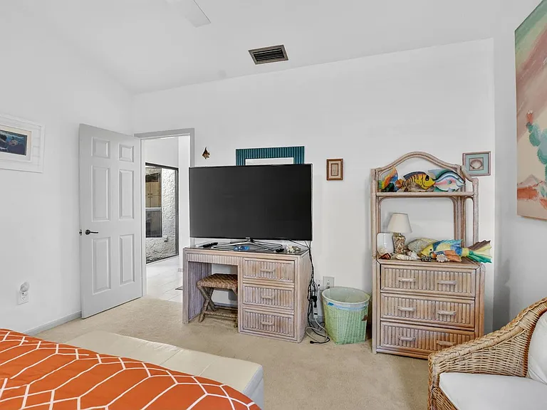 22519 Esplanada Cir W — Photo 44