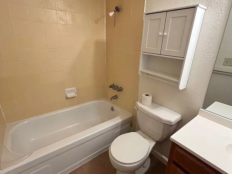Cowell 4808-4810 — Photo 27