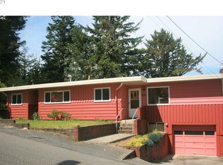 29286 Wallace St, Gold Beach, OR 97444