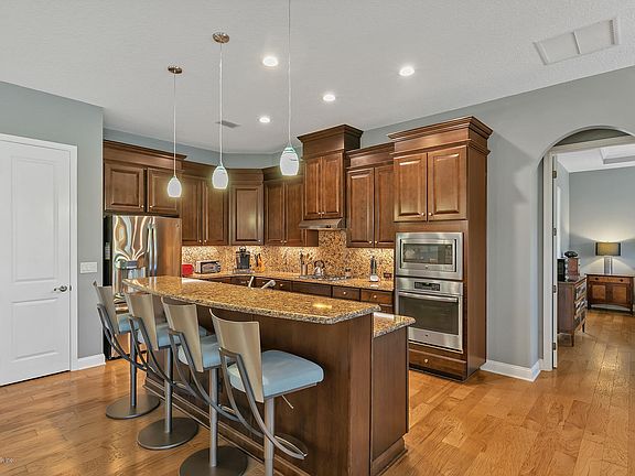 5th image of 3115 Brettungar Dr