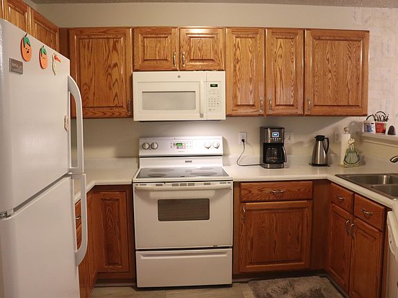 4th image of 8388 Jasonville Ct SE #56