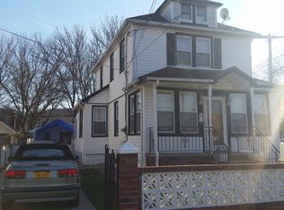 14145 255th St, Rosedale, NY 11422