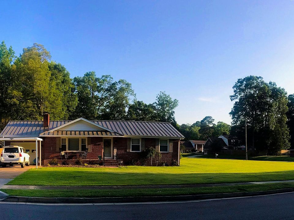 1st image of 4213 Woodland Dr