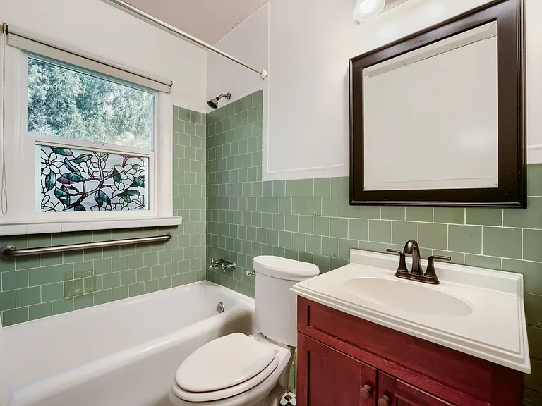 3512 SW Charlestown St — Photo 8