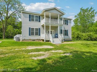 6345 Dean Rd, Howell, MI 48855