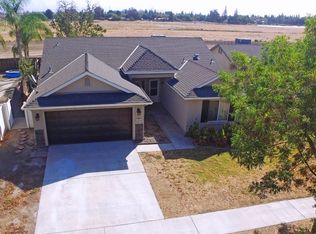 832 S Vista St, Visalia, CA