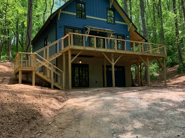 52 Crest Circle Dr, Weaverville, NC 28787