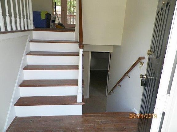 4th image of 3053 Dale Hollow Dr