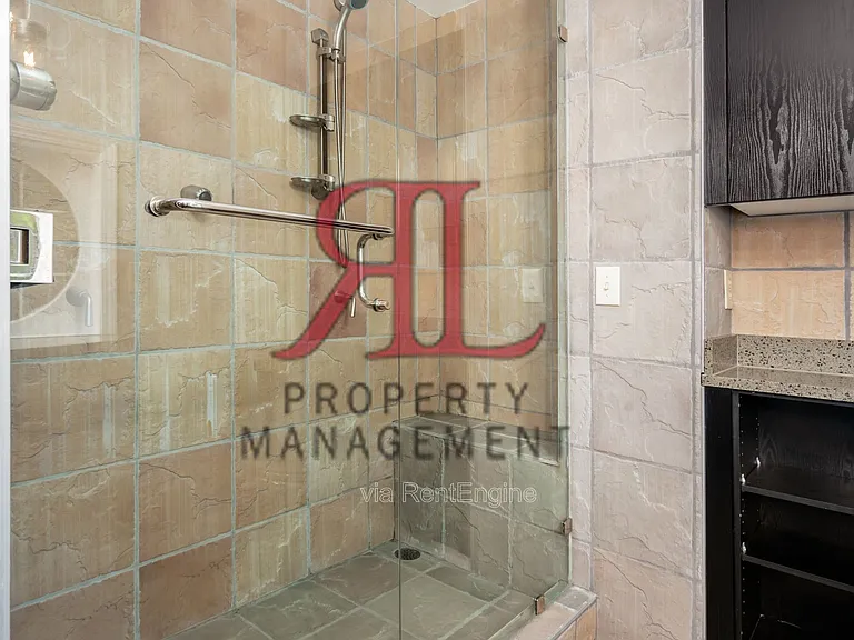 362 W 4th Ave — Photo 27