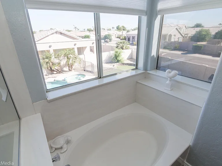 13168 W Monte Vista Dr — Photo 32