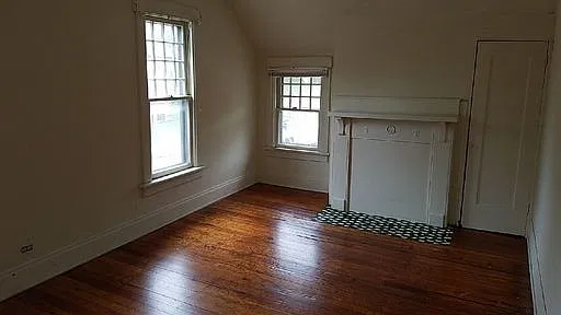 2137 Waldeck Ave — Photo 9