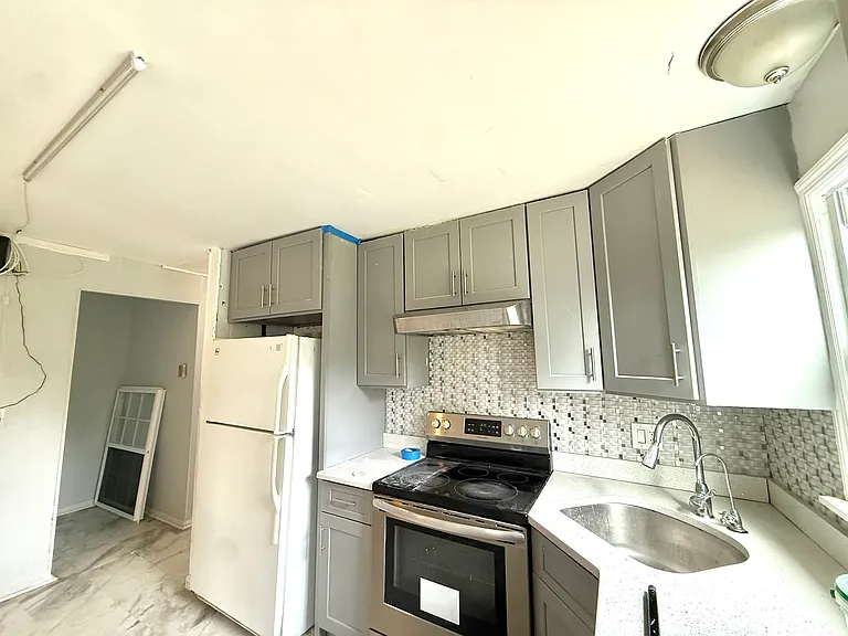 114 Motor Ave #1 — Photo 1