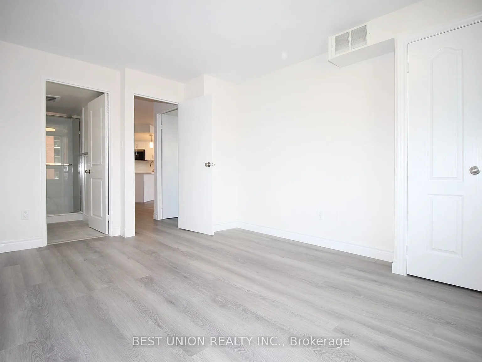 2 bed, $3,250 — Photo 3