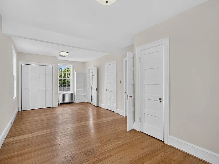 3113 45th St NW — Photo 26