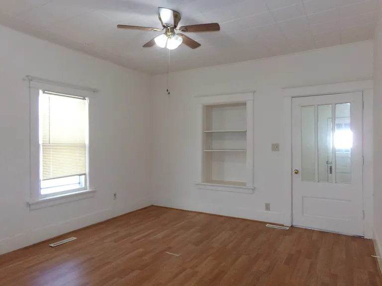 1019 Autumn St — Photo 6