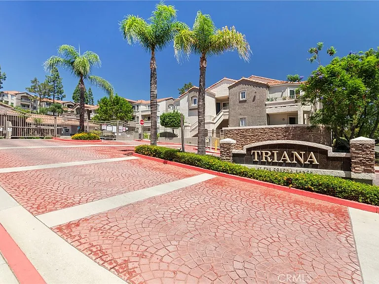 1005 Vista Del Cerro Dr #103 — Photo 2