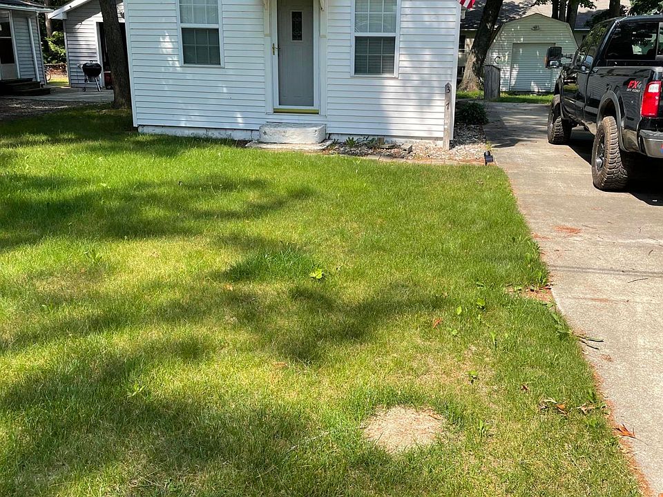 1st image of 307 Edgewood Dr