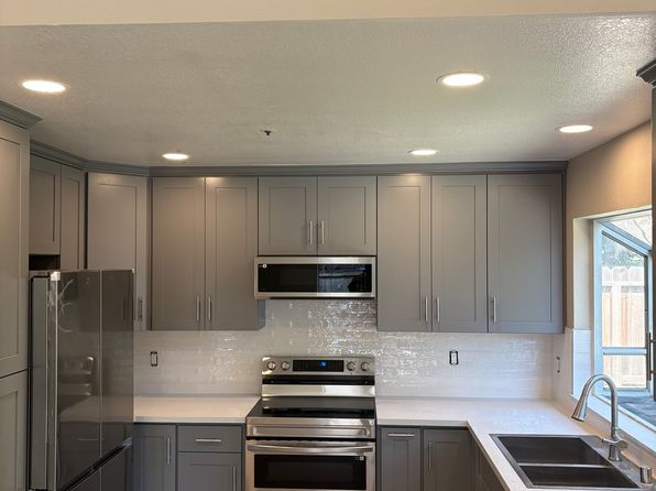 21 Winestone Ct