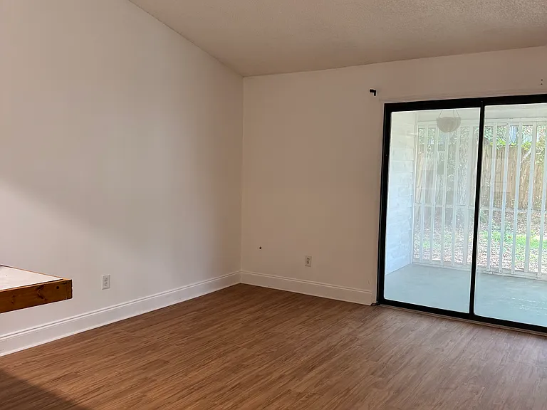 3541 Villa Pl #3541 — Photo 14