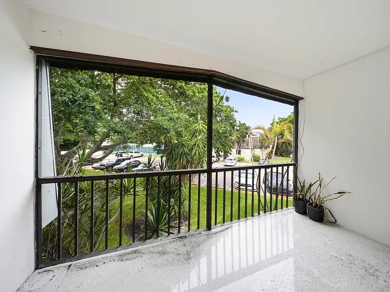 3125 Oakland Shores Dr #B203 — Photo 7