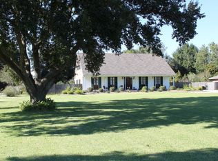 1734 Savanne Rd, Houma, LA 70360