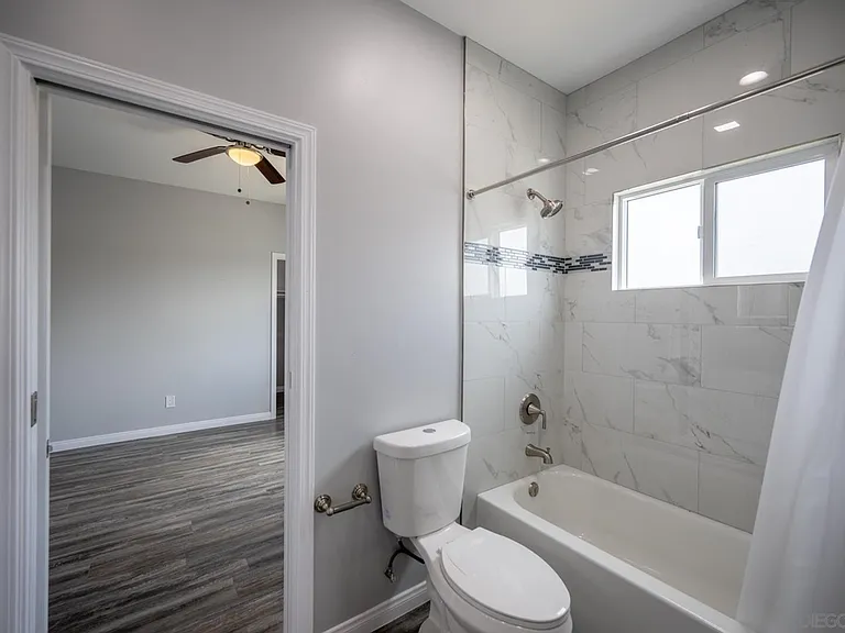 2917-2923 Preece Street — Photo 14