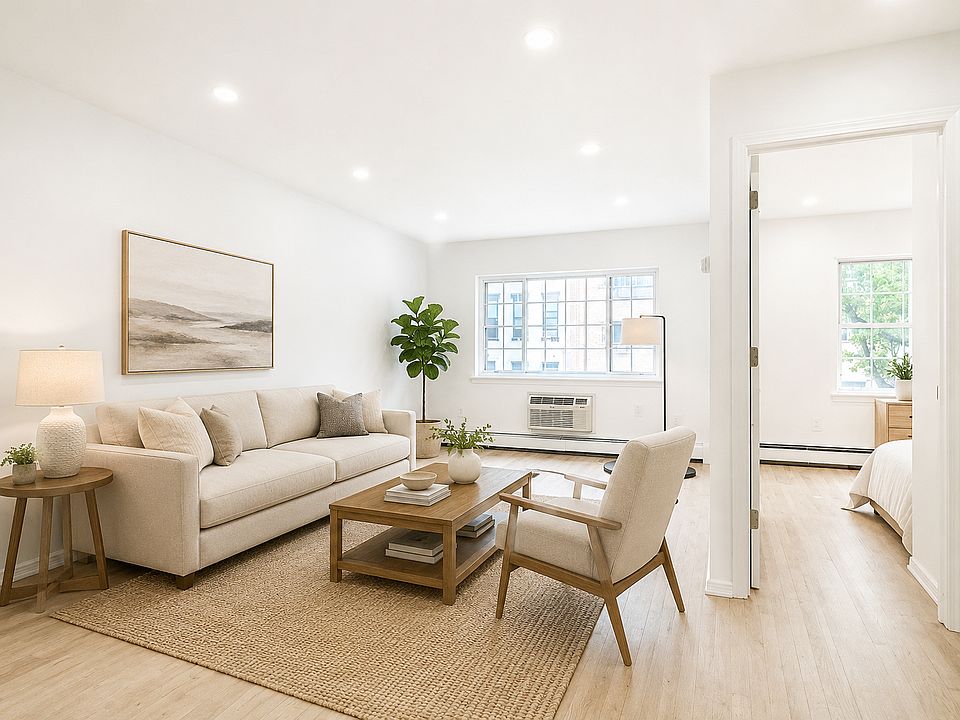 1st image of 292 Tompkins Ave #2