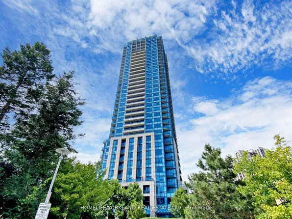 181 Wynford Dr #411, Toronto, ON M3C 0C6