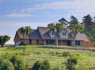 1634 Waldens Creek Rd, Sevierville, TN 37862