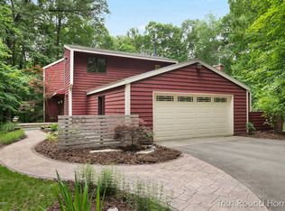 200 Taos Ave NE, Ada, MI 49301