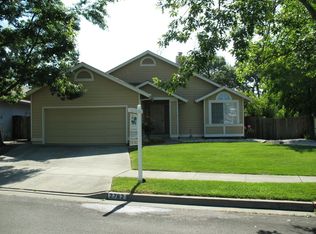 2782 Royal Oak Pl, Santa Rosa, CA 95403