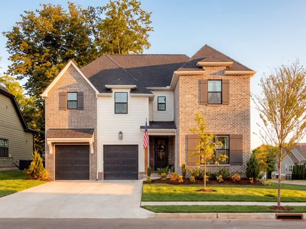 3306 Sassafras Ln, Thompsons Station, TN 37179