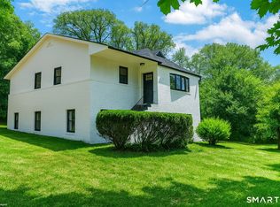 8 Fulton Drive, New Fairfield, CT 06812