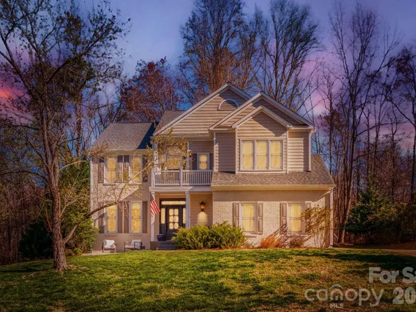8607 Forest Shadow Cir, Cornelius, NC 28031