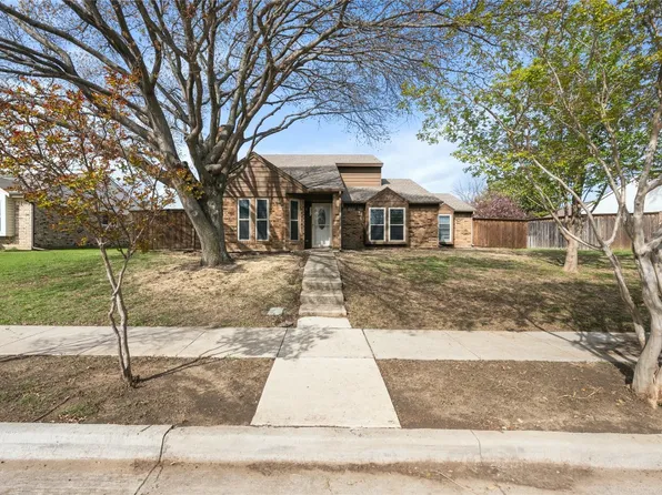 2406 Forestmeadow Dr, Lewisville, TX 75067