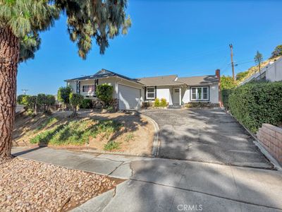 8403 Petaluma Dr, Sun Valley, CA, 91352