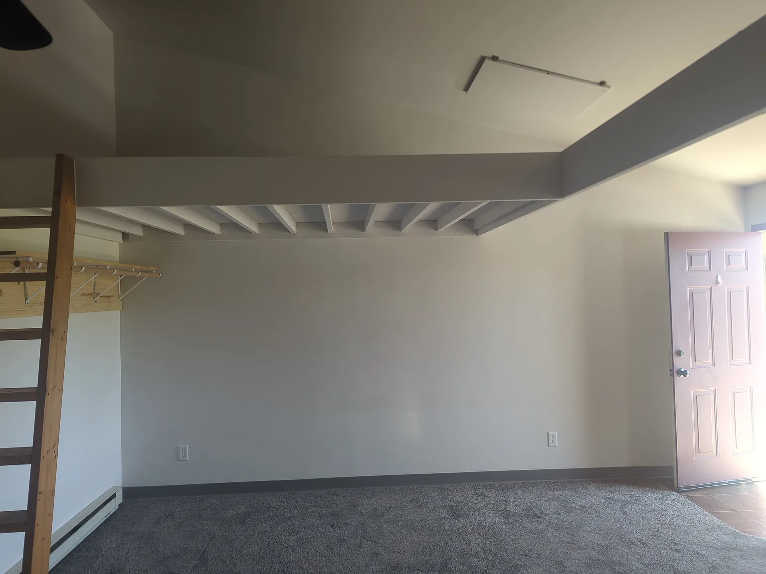 Studio, 600 sqft, $700 — Photo 4