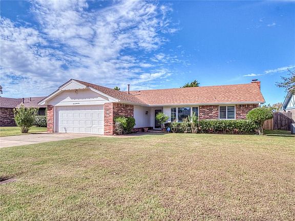 2nd image of 11505 Bel Air Pl