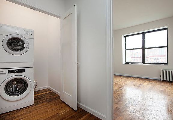 4th image of 9 E 118th St #5CA