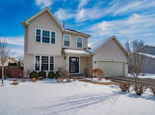 981 W Briarcliff Rd, Bolingbrook, IL 60440